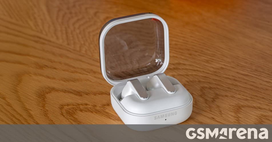 Samsung Galaxy Buds4 Pro Review: Better Design, Same Price