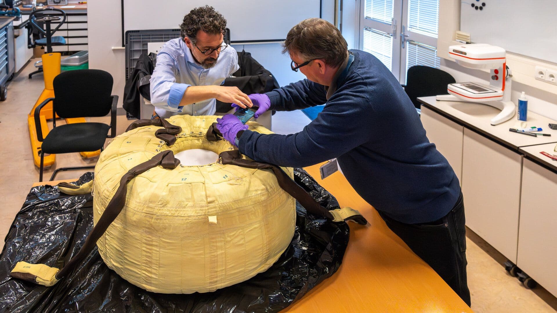 ESA Bakes Mars Parachute at 257°F to Kill Microbes