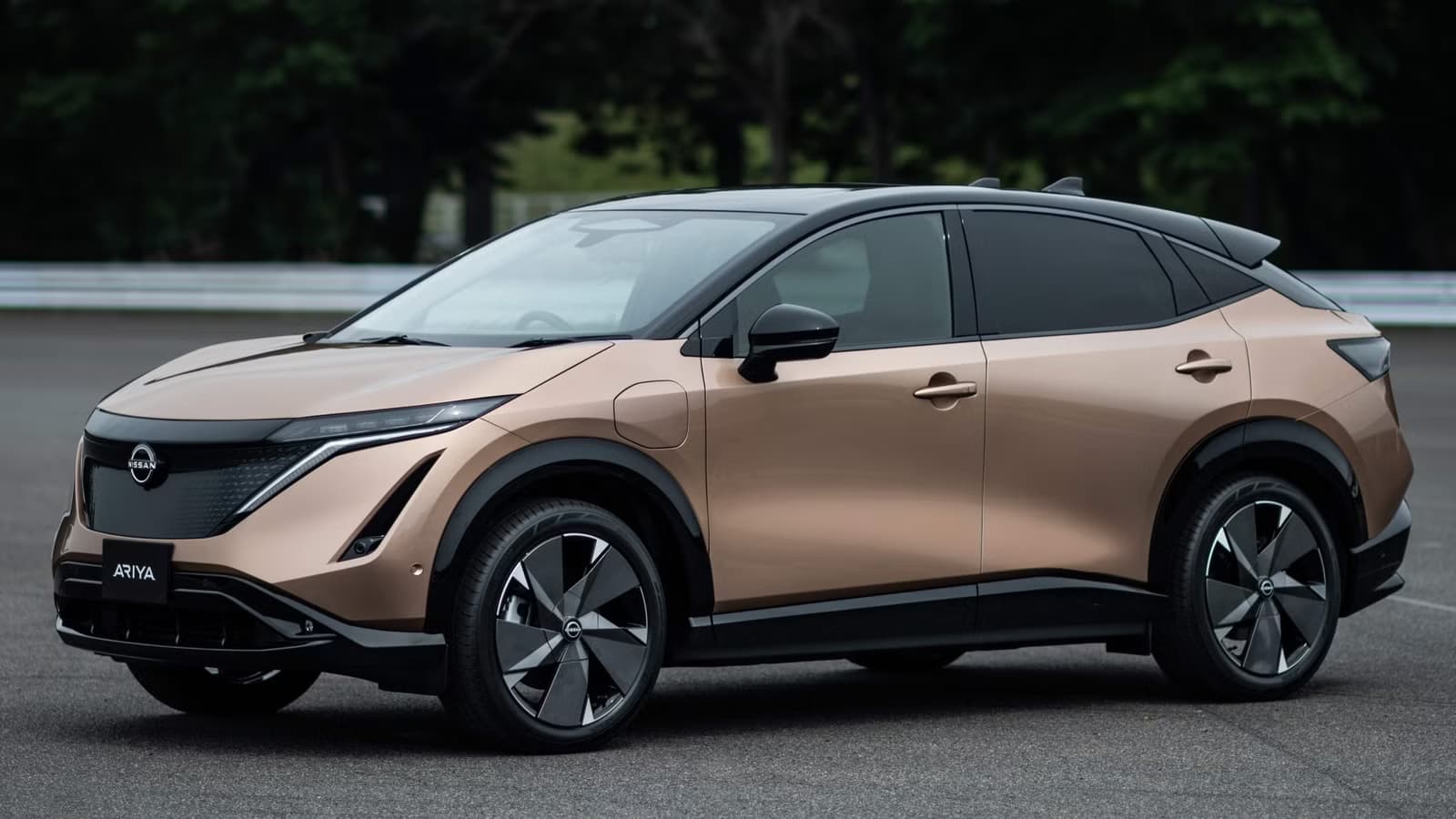 Nissan Drops US EV Manufacturing: 89% Sales Crash Cited