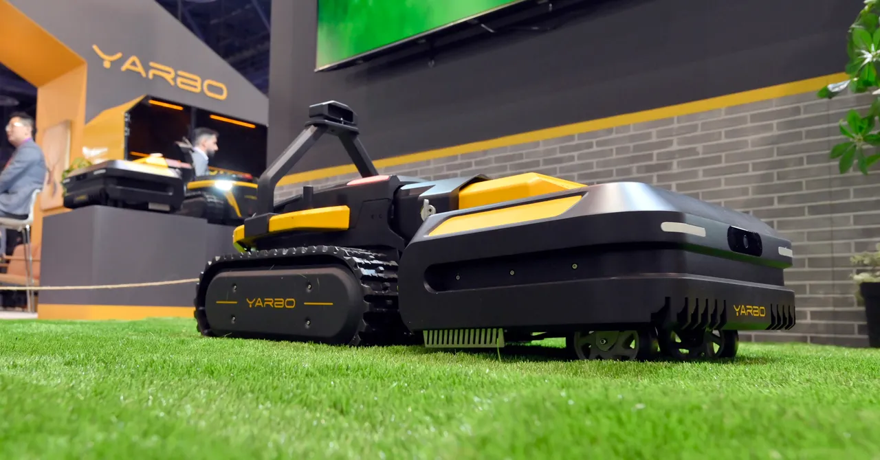 Yarbo Robot Lawn Mower Has Critical Security Flaws