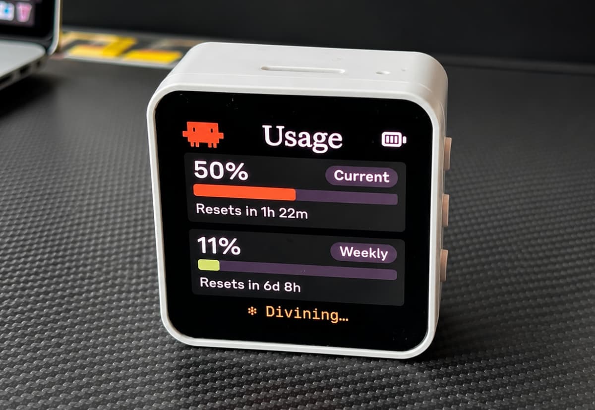 Clawdmeter: A Tiny Desktop Gadget for Claude Code Usage Stats