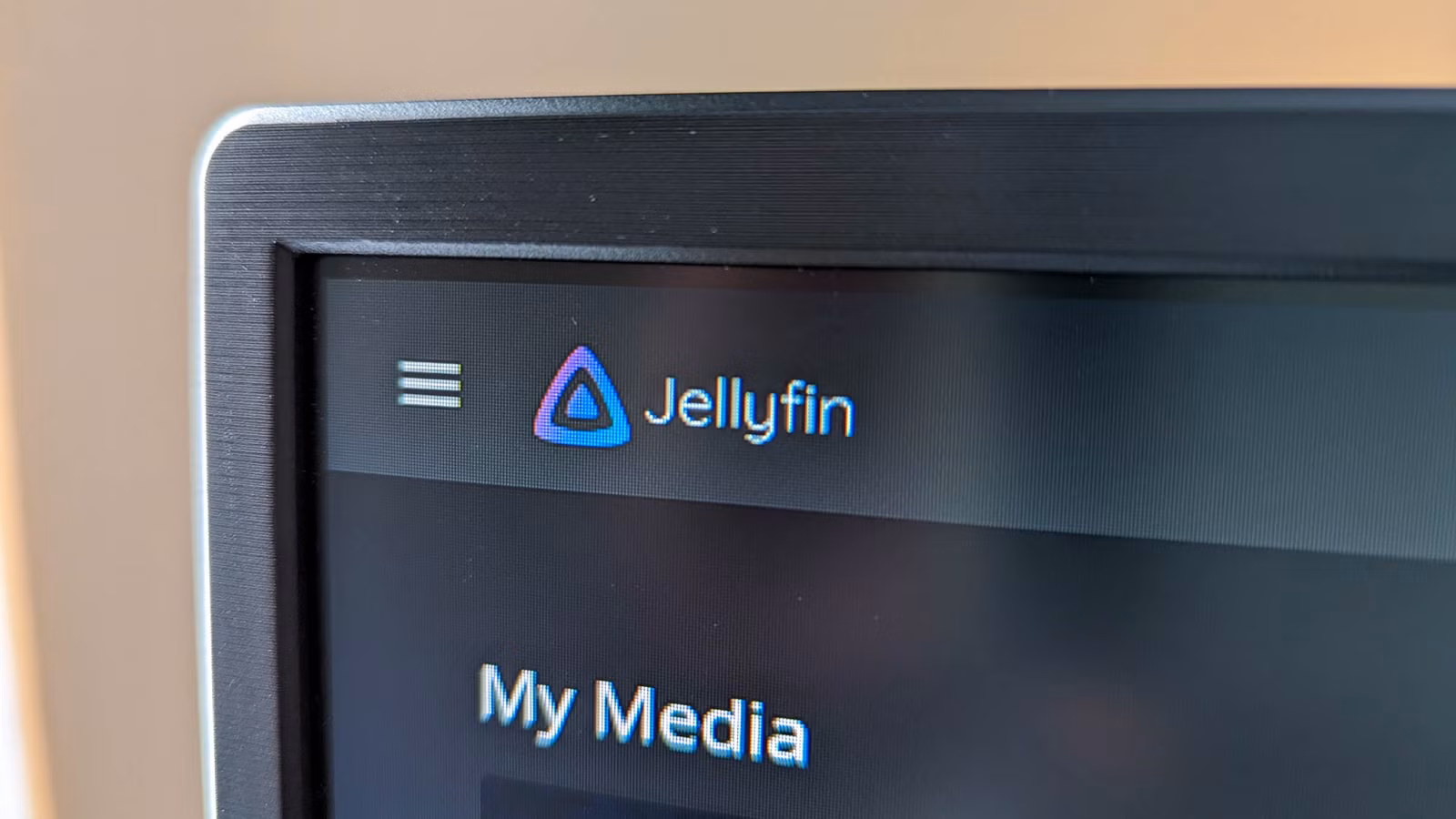 5 Self-Hosted Apps That Replace Your Paid Subscriptions