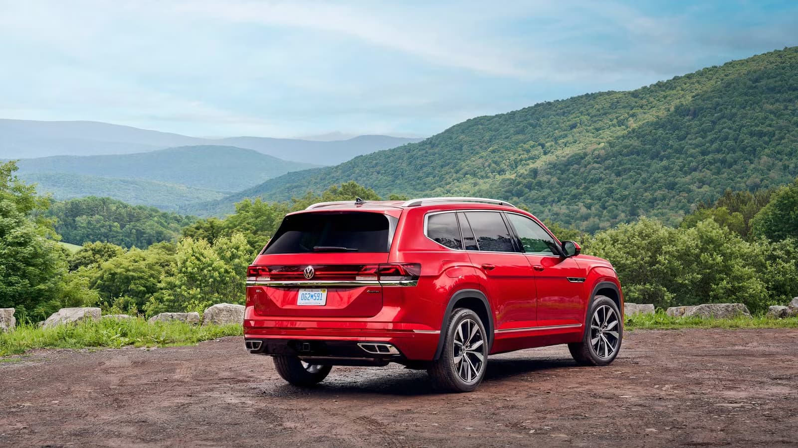 Why the VW Atlas Beats Flashier 3-Row SUV Rivals