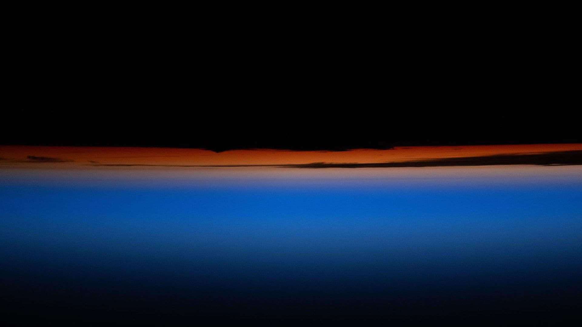 NASA Astronaut Captures Stunning Sunset From 266 Miles Above Earth