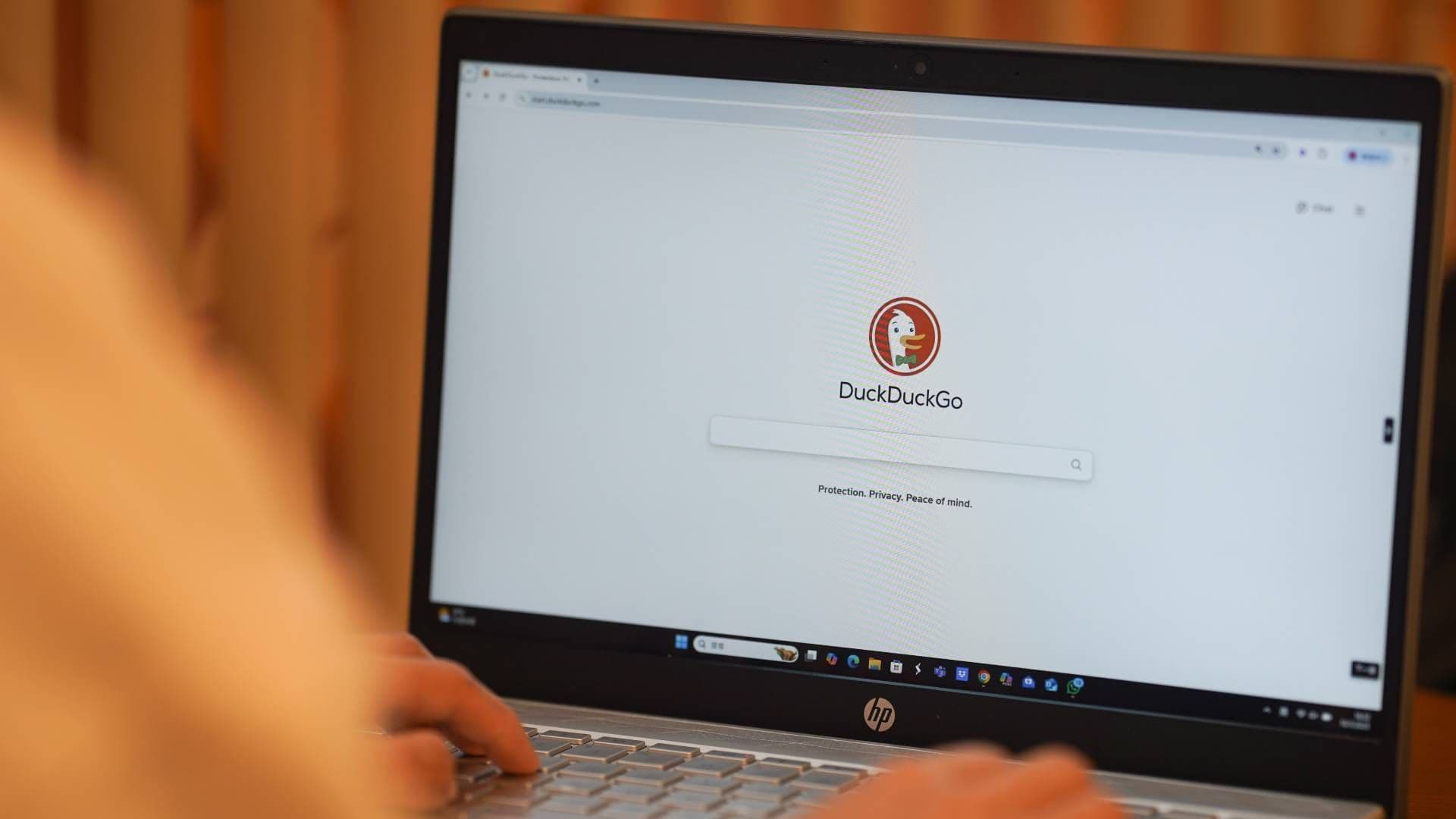 DuckDuckGo Traffic Spikes 28% After Google Doubles Down on AI
