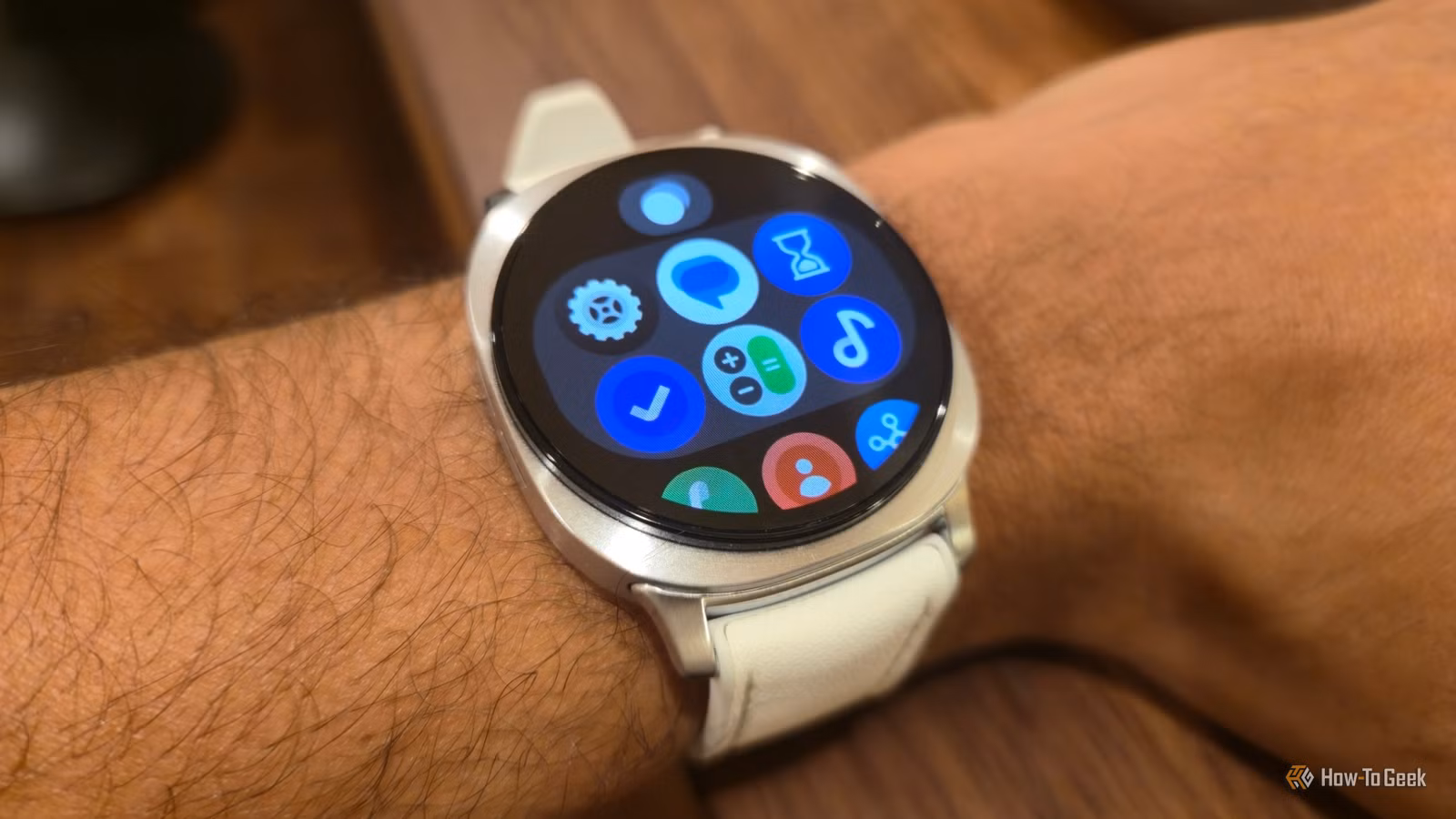 How to Enable Touch Bezel on Your Samsung Galaxy Watch