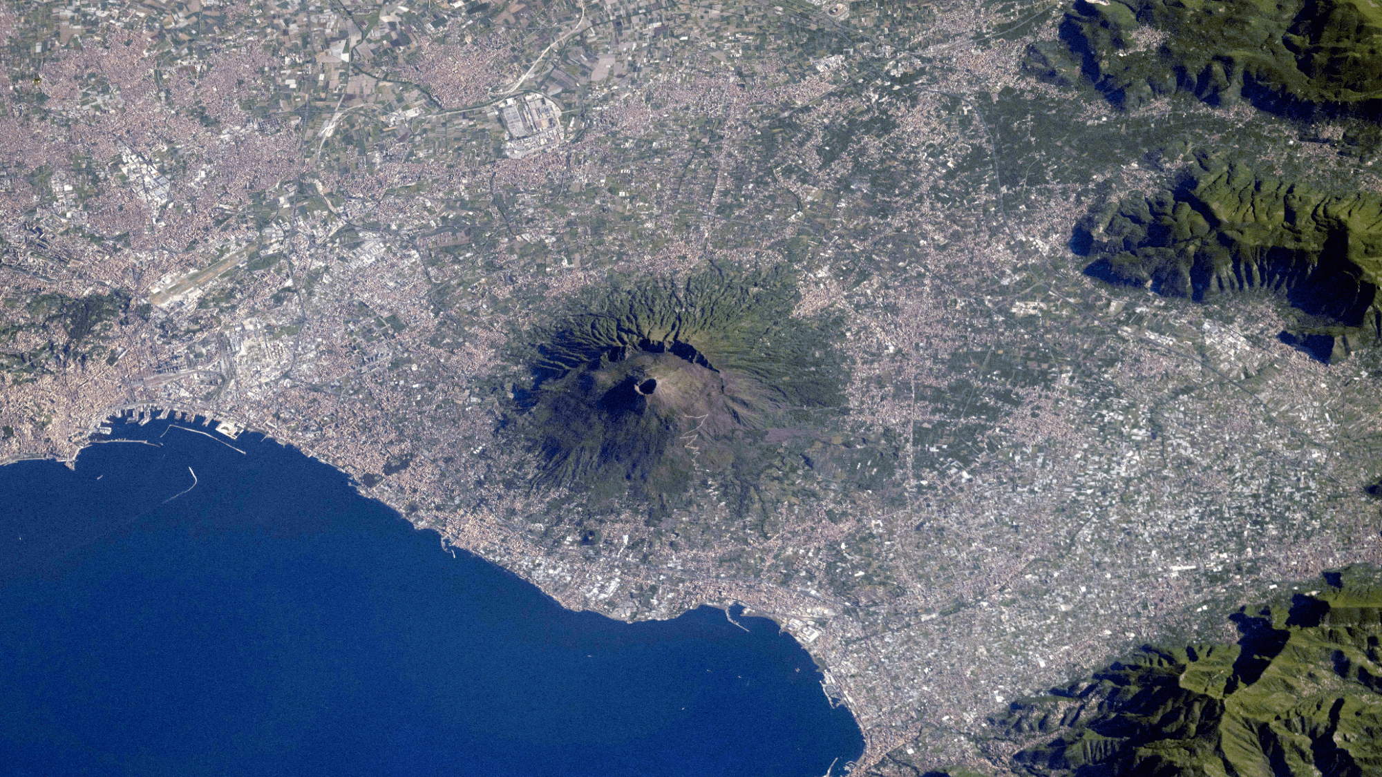 Astronaut Sophie Adenot Photographs Mount Vesuvius from ISS