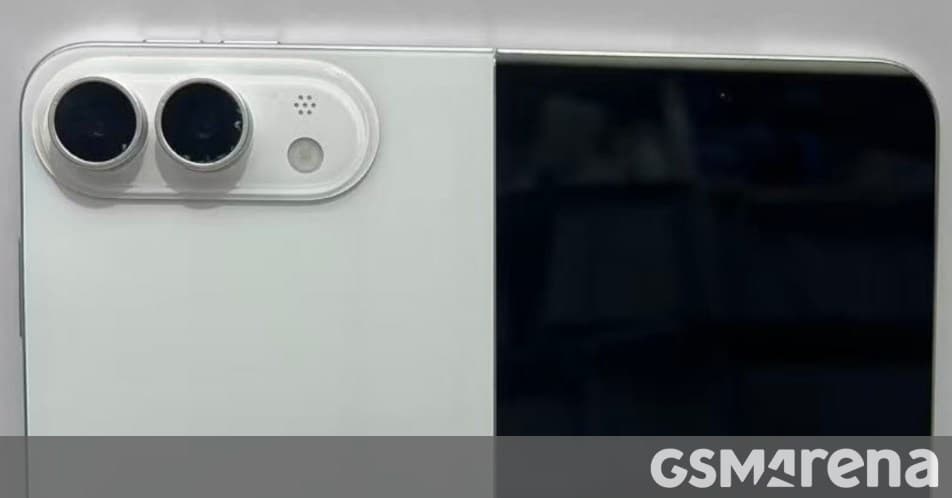 iPhone Ultra Dummy Unit Reveals Apple's Foldable Design