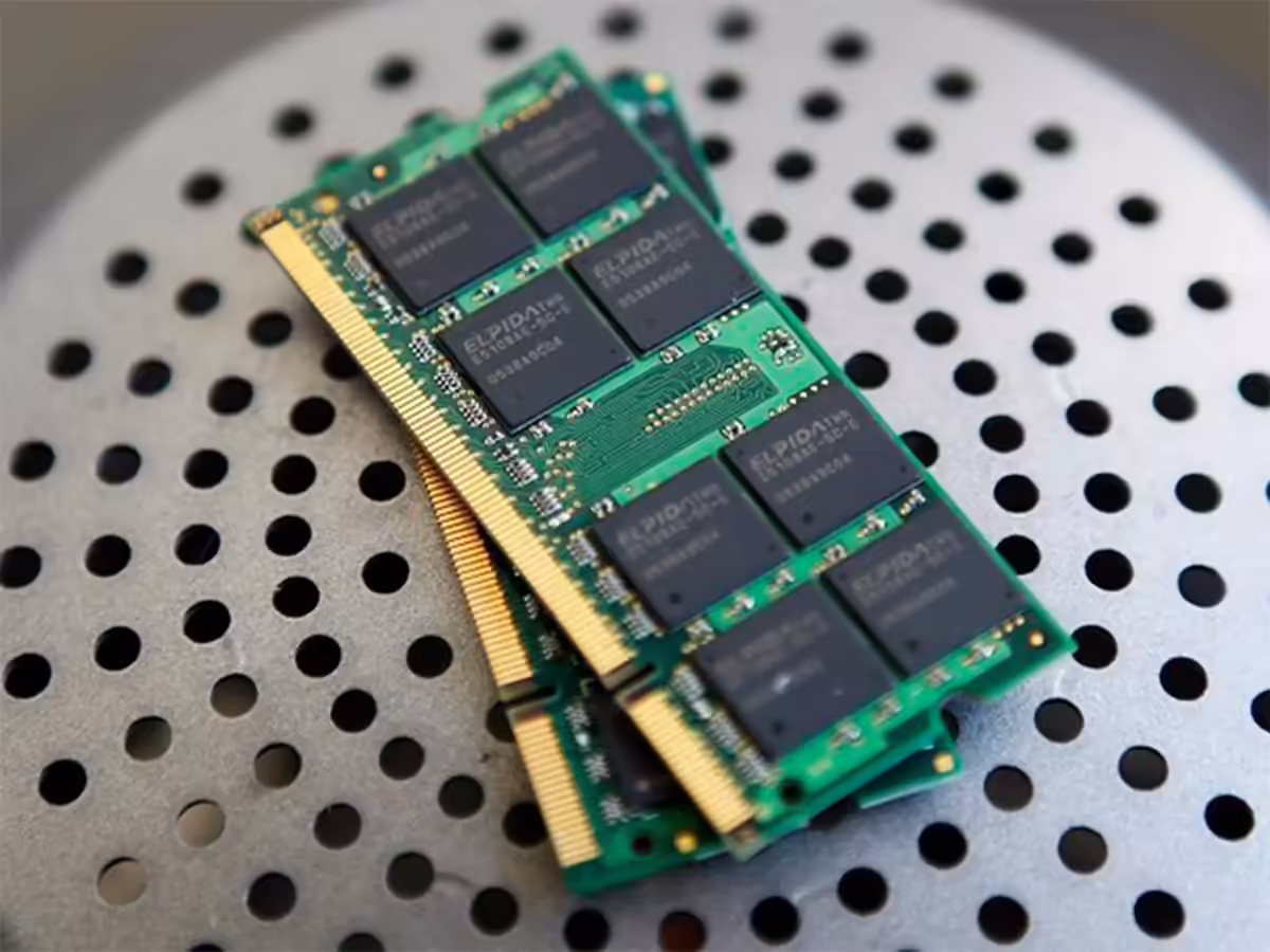 AI Eats Memory Supply: Chipflation to Squeeze Hardware Through 2027