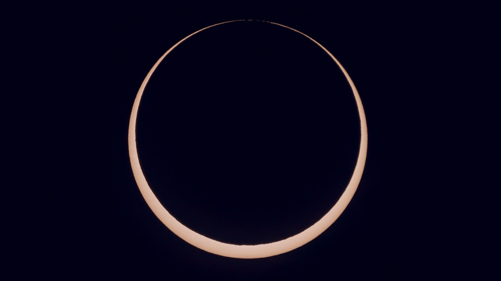 2027 Annular Solar Eclipse: 7 Minutes of 'Ring of Fire' Over Chile