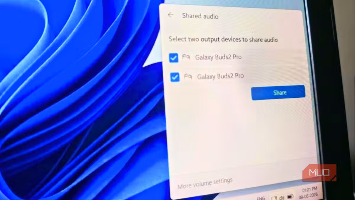 Windows 11 now lets two Bluetooth headphones share audio