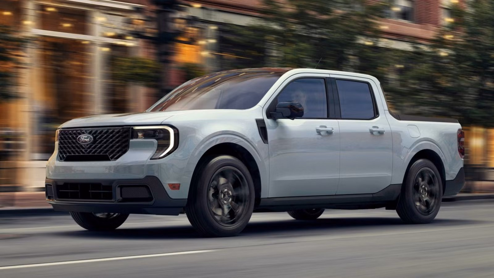 صف من سيارات Ford Bronco Sport وMaverick المشمولة باستدعاء يونيو 2026 بسبب عيوب تصنيعية خطيرة