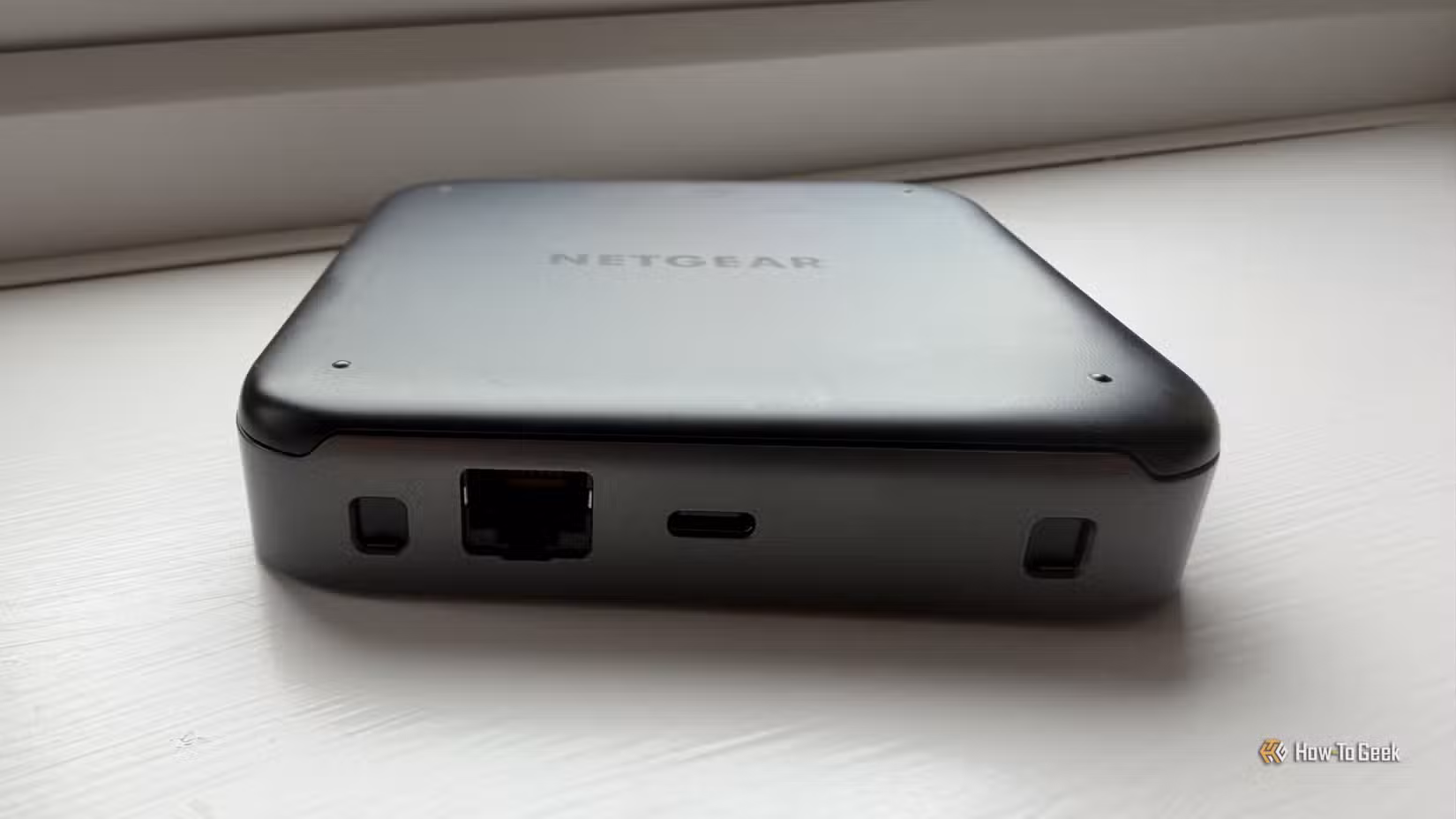 NETGEAR Nighthawk M7 Pro mobile hotspot router