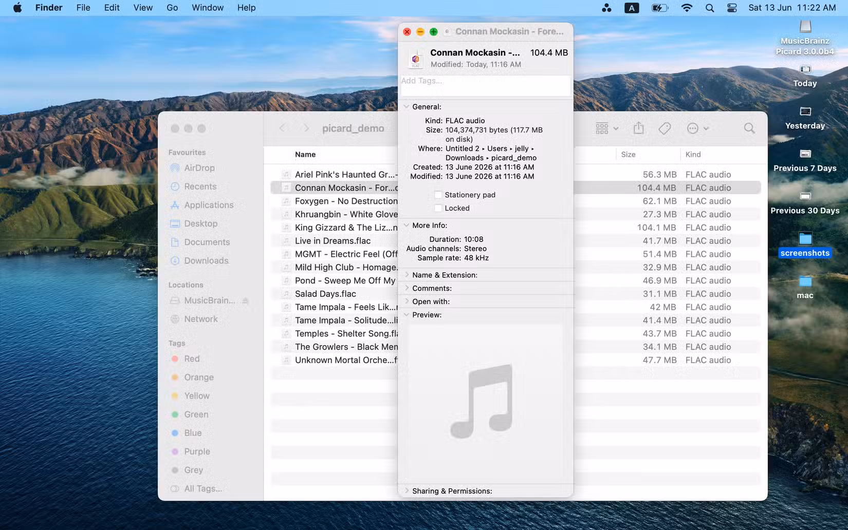 No metadata embedded inside these files.