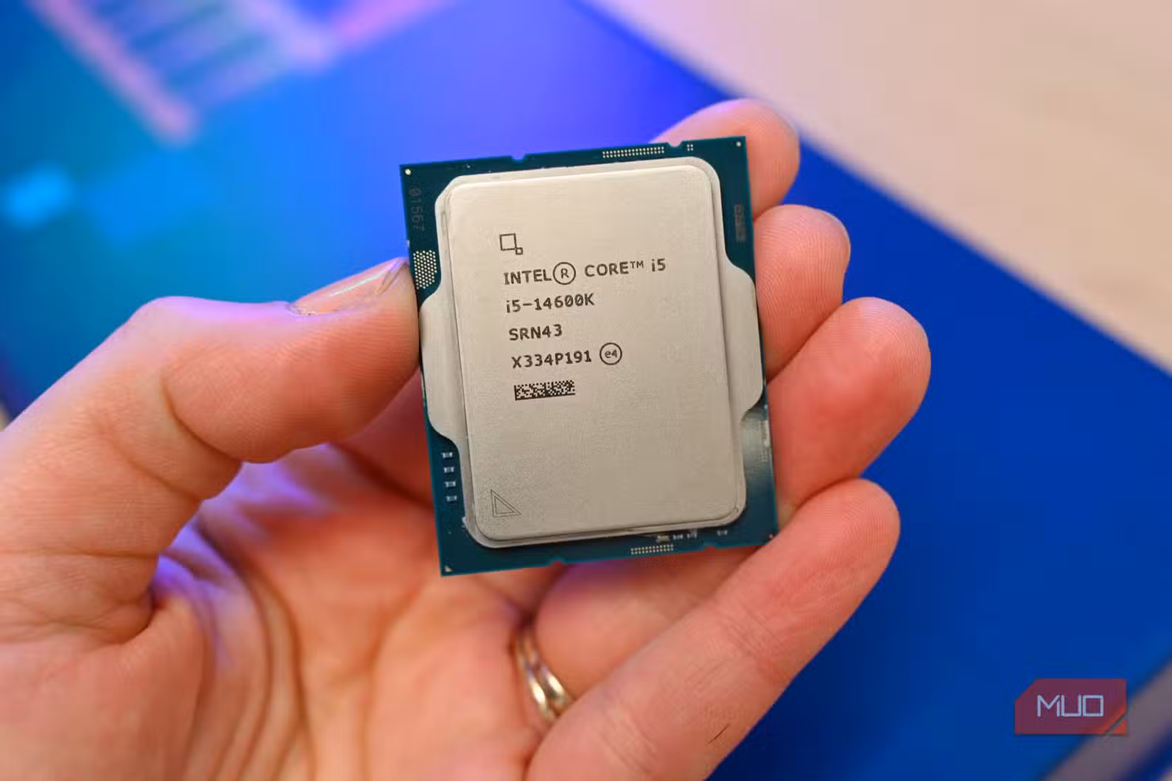 Front of an Intel Core i5 Gen 14 CPU
