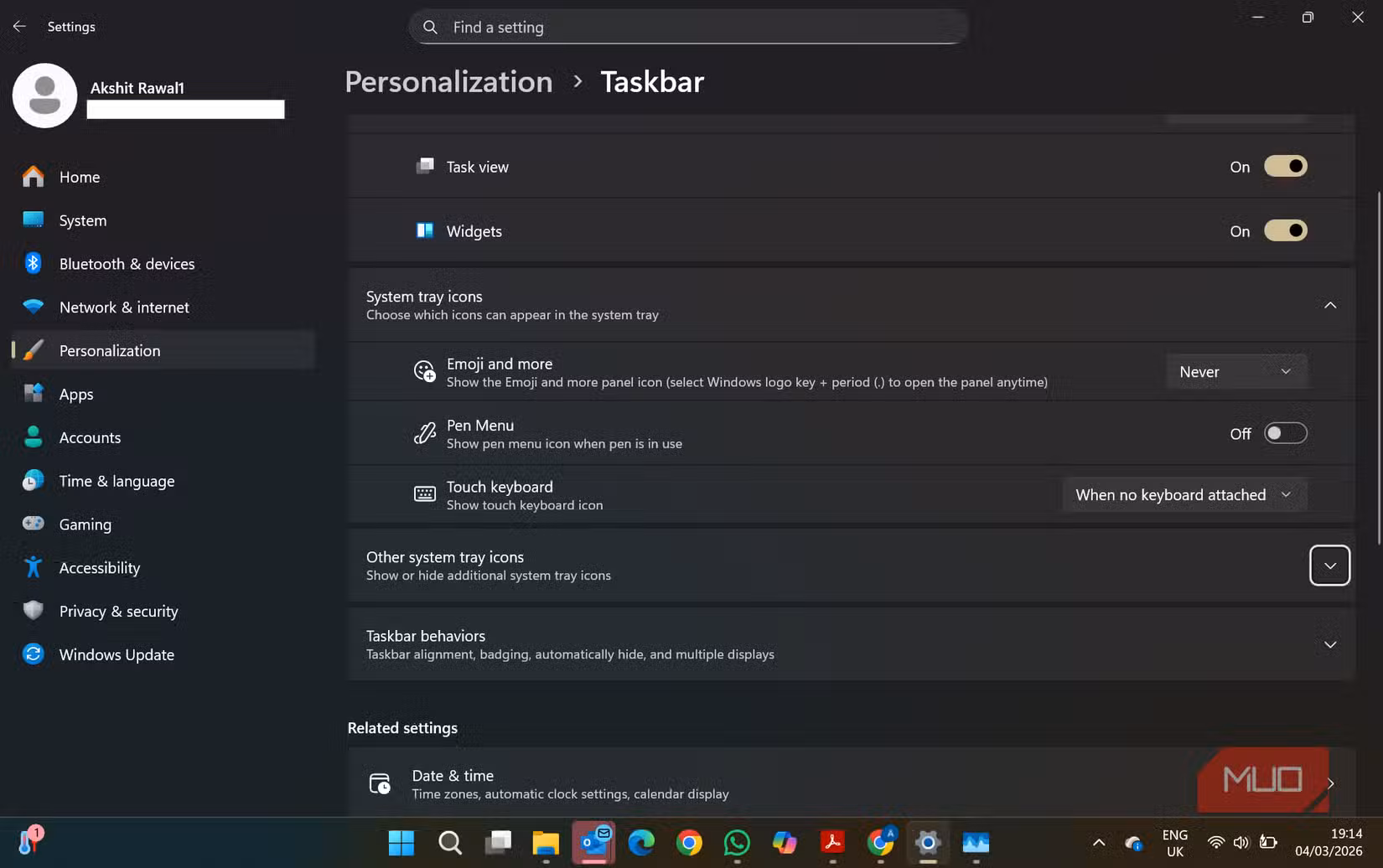 Taskbar section in Windows settings