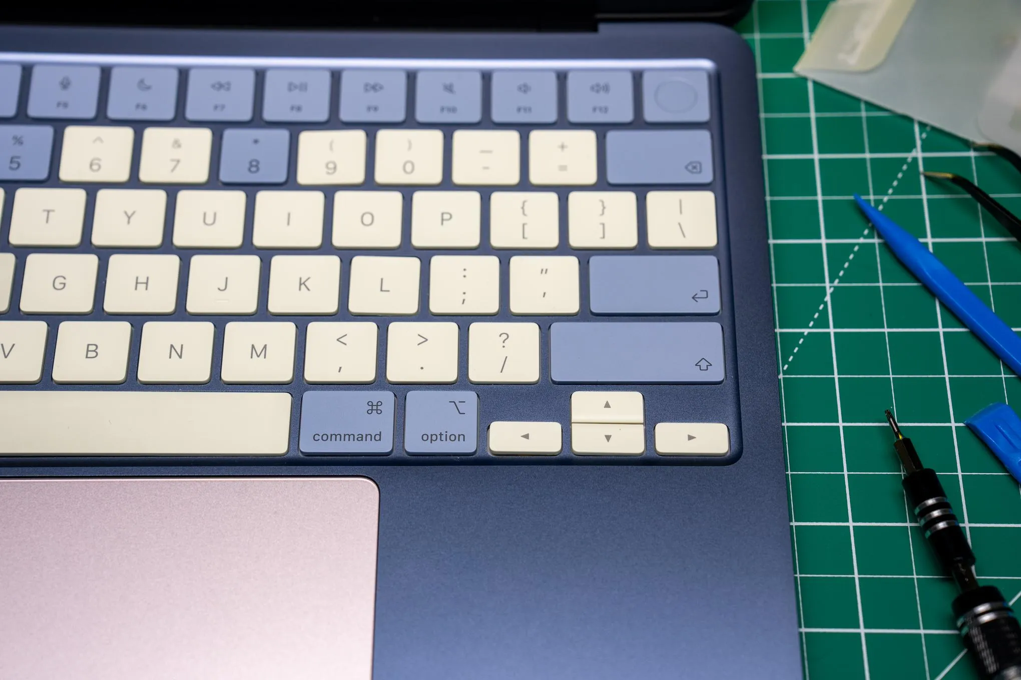 <em>It was fun to give an Apple keyboard a bit of mechanical keyboard-like style. More laptops should do this.</em>