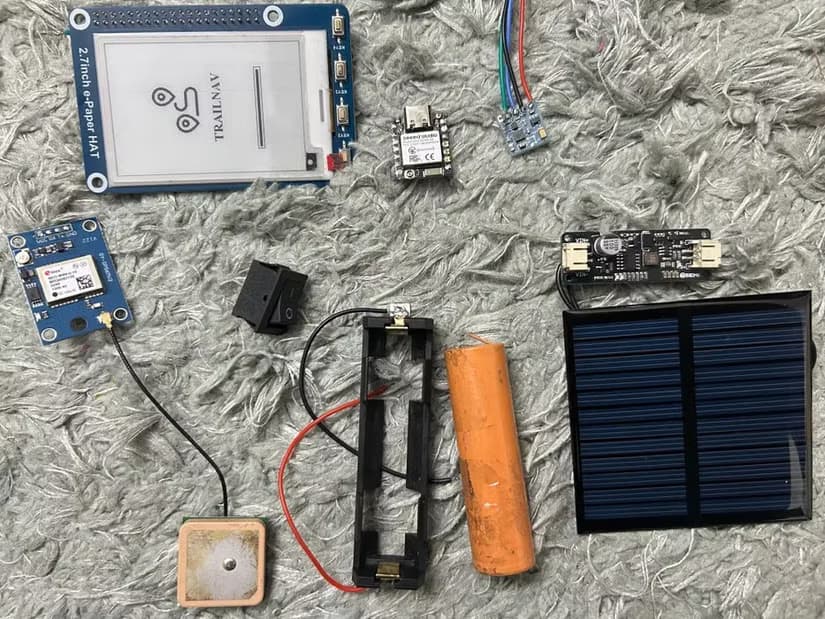 TrailNAV ESP32 GPS navigator by Mr_Electronaut on Instructables.
