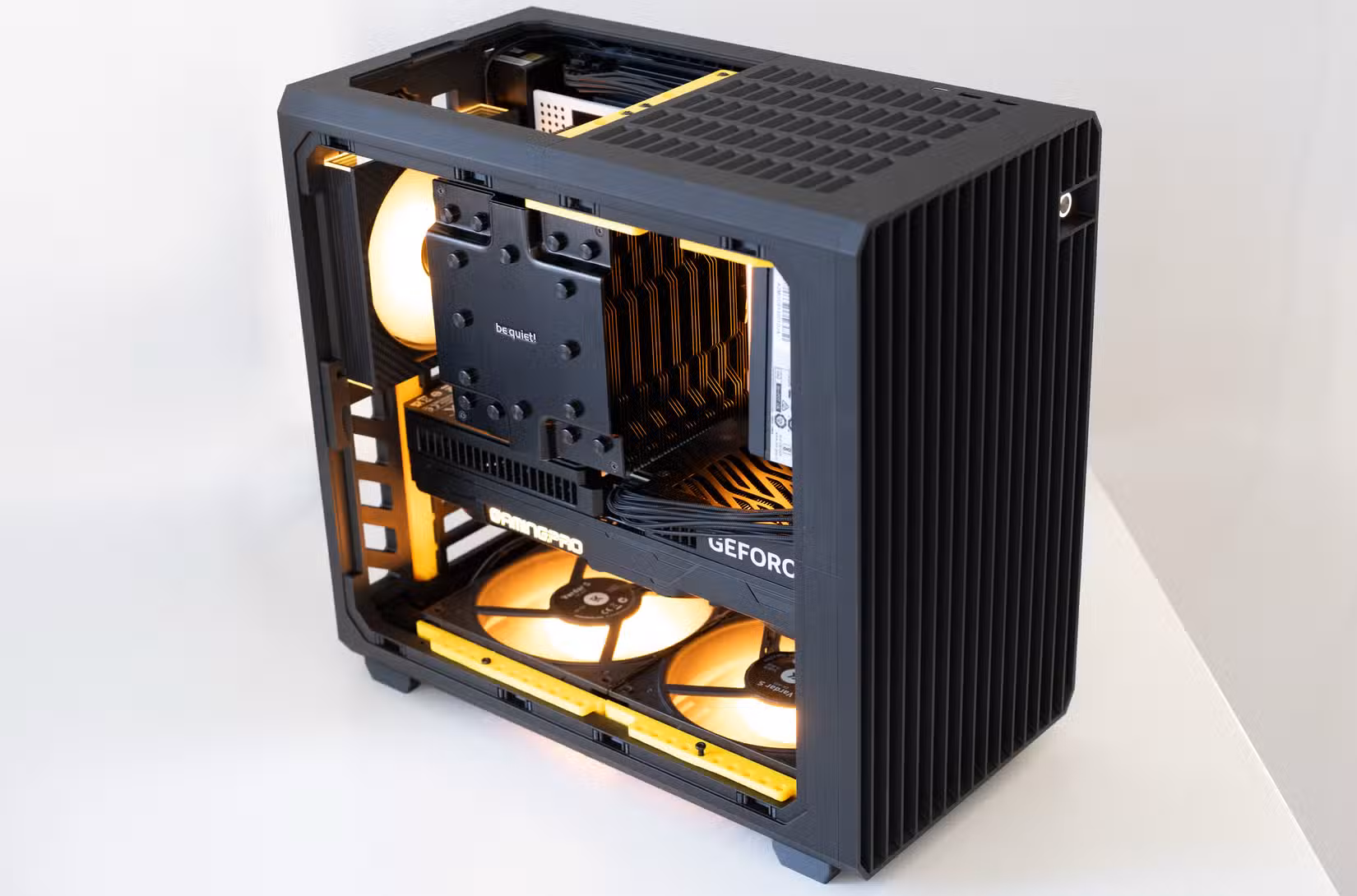 MODCASE HYPER 3D-printed ATX PC case by Haydn Bao on MakerWorld.