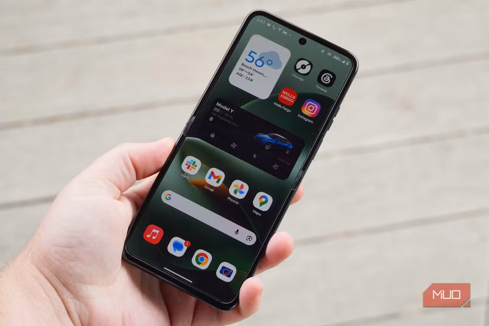 The main display on the Motorola Razr Plus 2026.