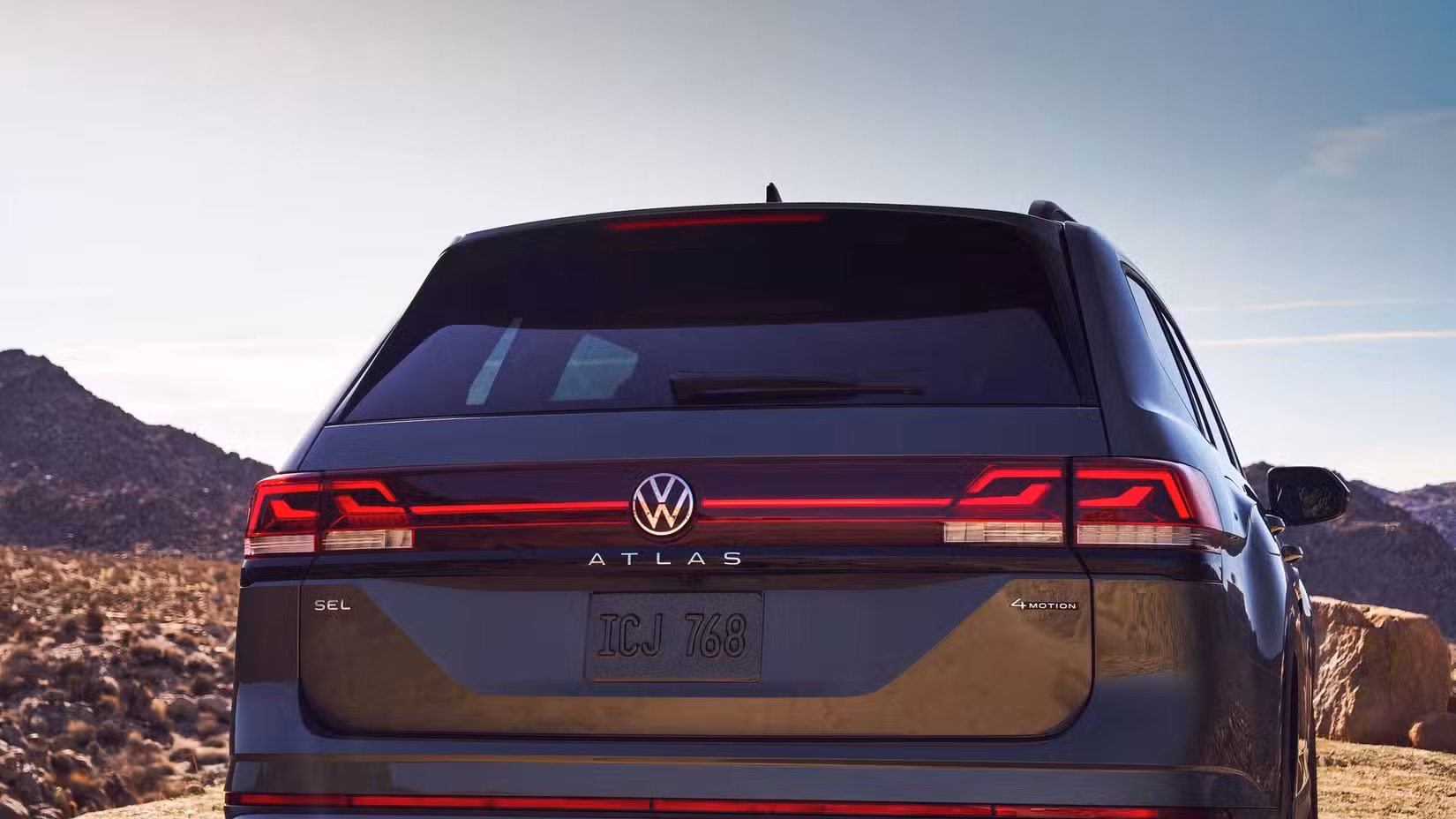 2026 Volkswagen Atlas exterior detail shot of the trunk in green while parked