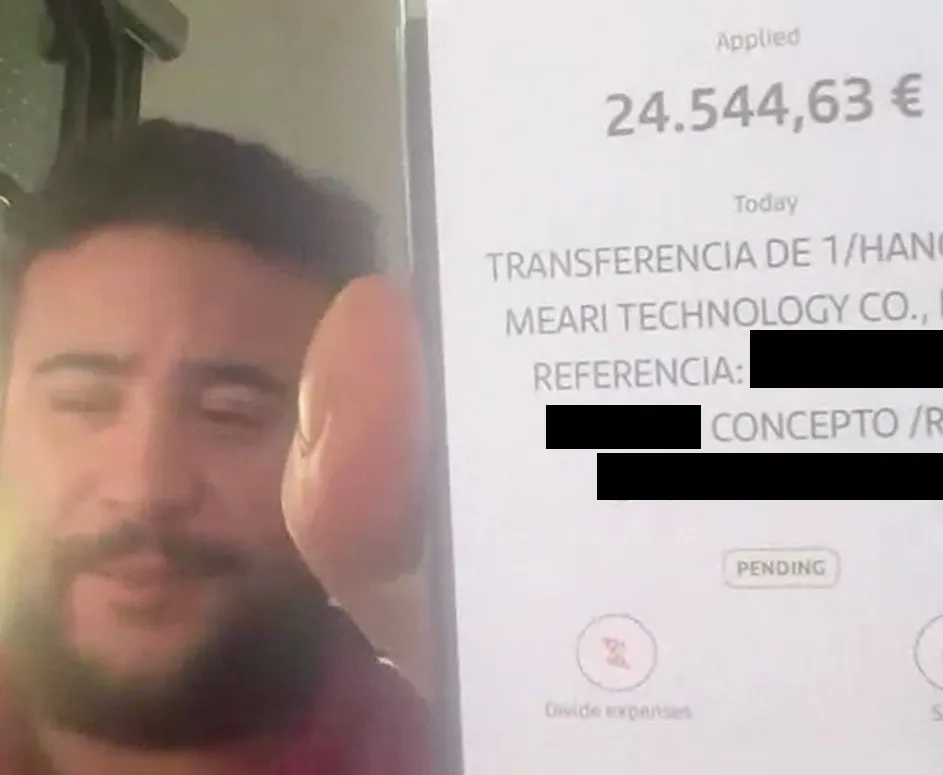 Azdoufal shows me that yes, Meari did pay the bug bounty.