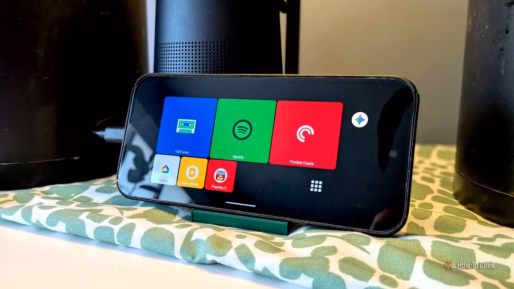 Android phone smart display