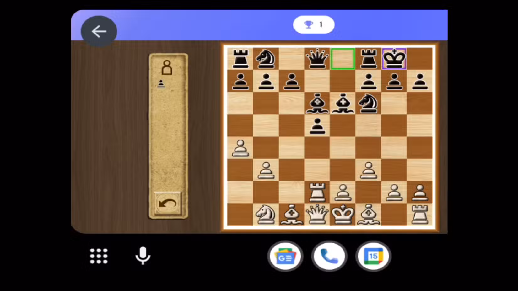 Playing a quick game of Chess in Android Auto via the Game Snacks app