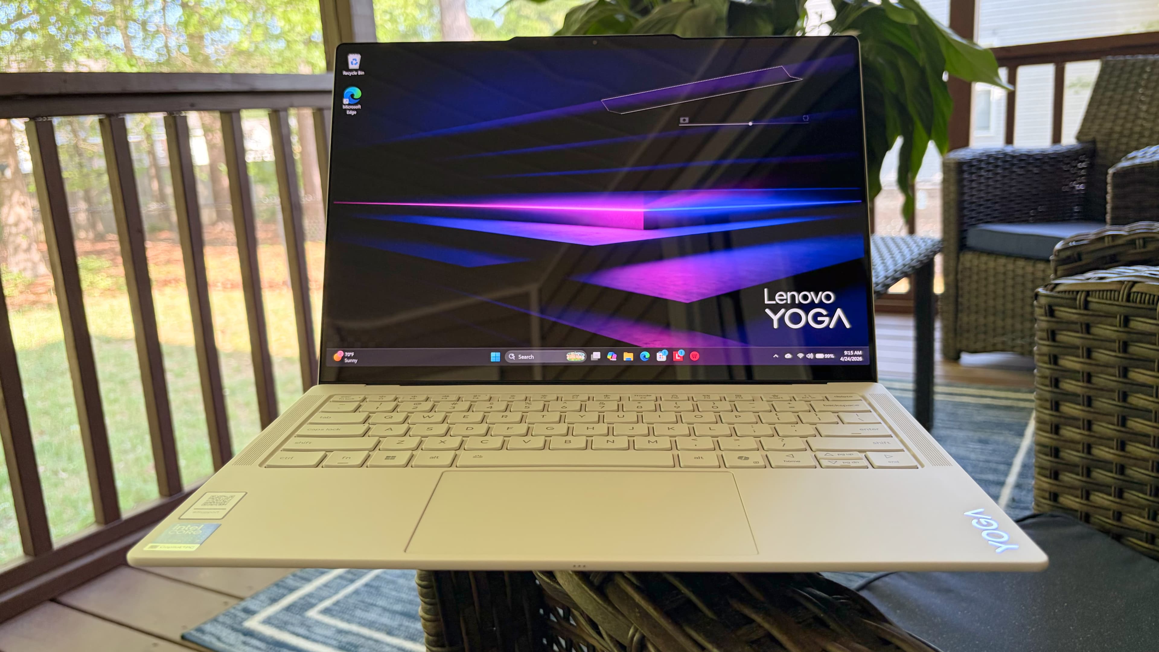 Lenovo Yoga Slim 7i Aura Edition Gen 11