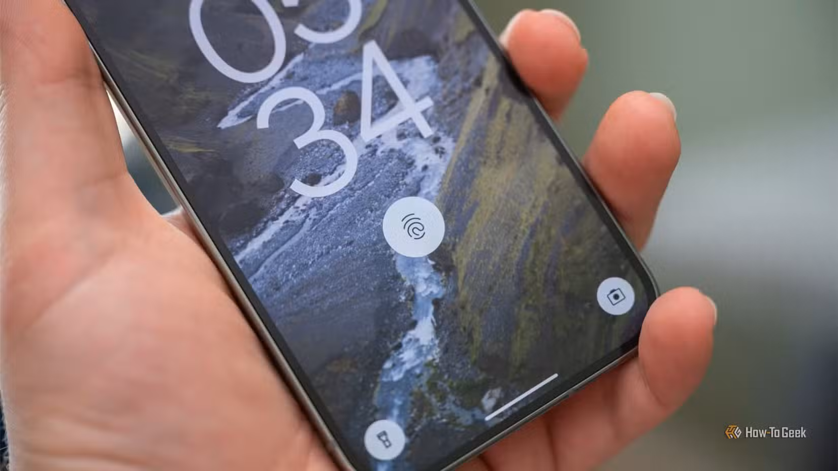 The fingerprint icon on a Pixel 9 Pro.