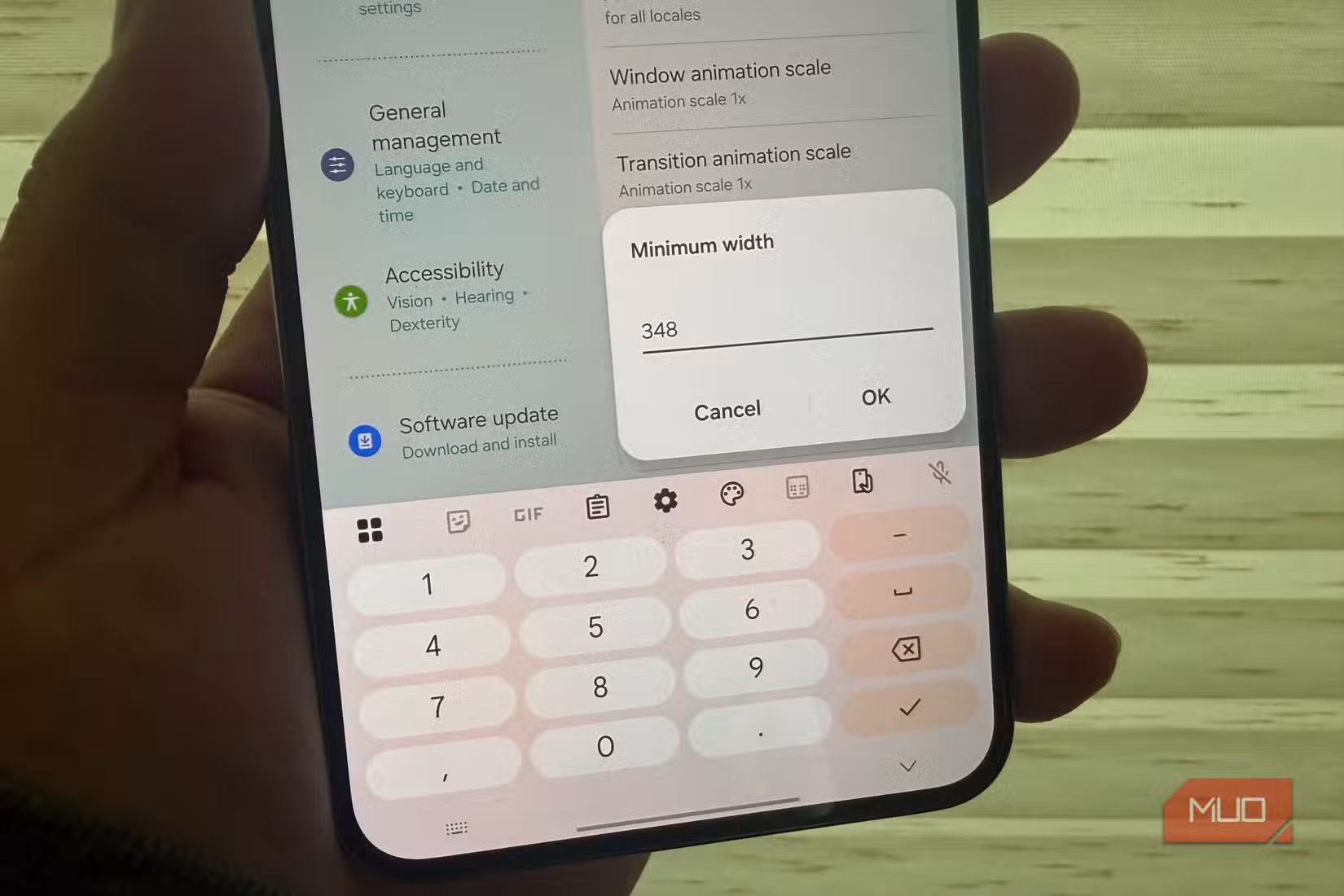 display width in settings