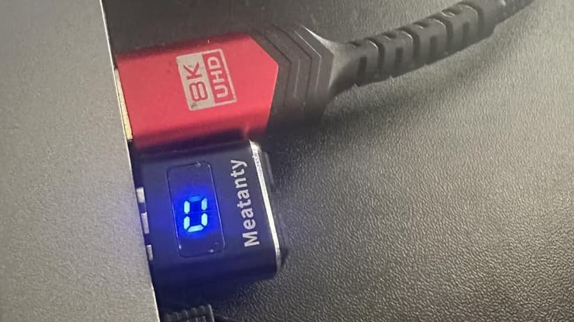 Meatanty Mouse Jiggler plugged in.