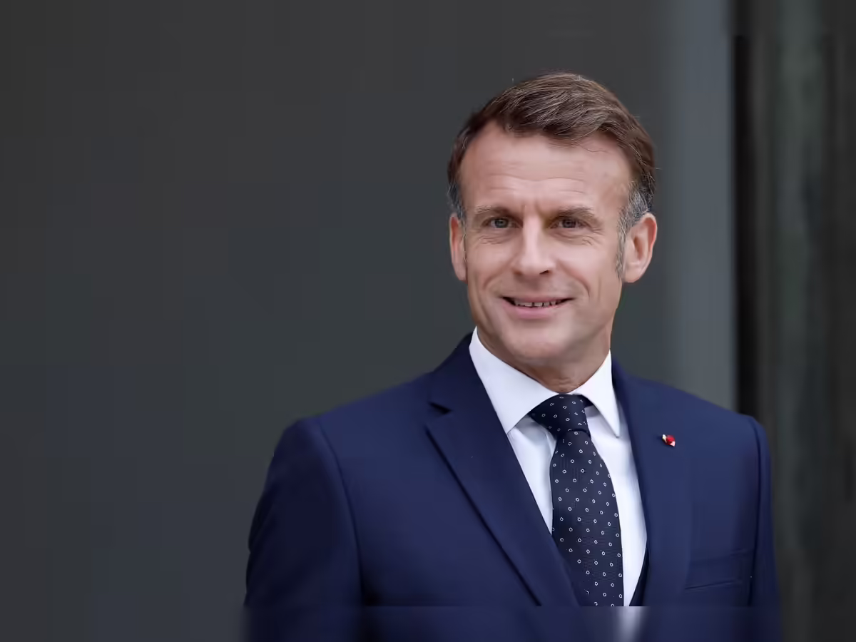 ماكرون يطالب أمريكا بمشاركة تقنيات الذكاء الاصطناعي مع الحلفاء: تفاصيل قمة G7 التاريخية