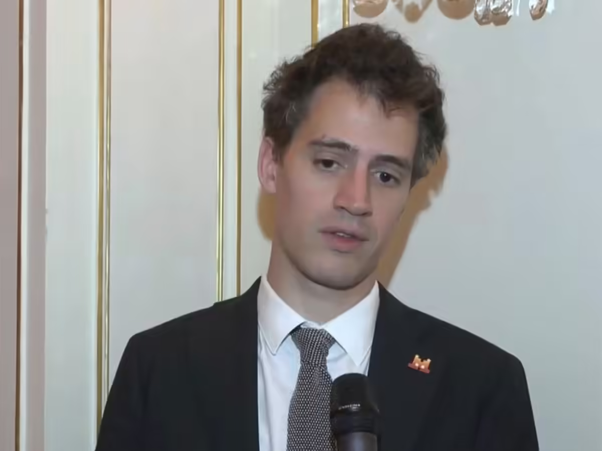 Mistral AI تطرح شراكة الذكاء الاصطناعي السيادي على الهند بعد لقاء مودي
