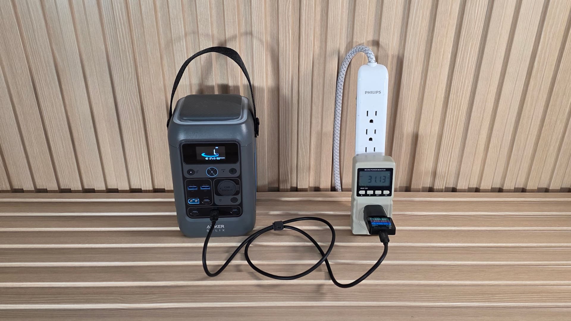 Best USB Chargers, + Closer Anker + Close Anker 2