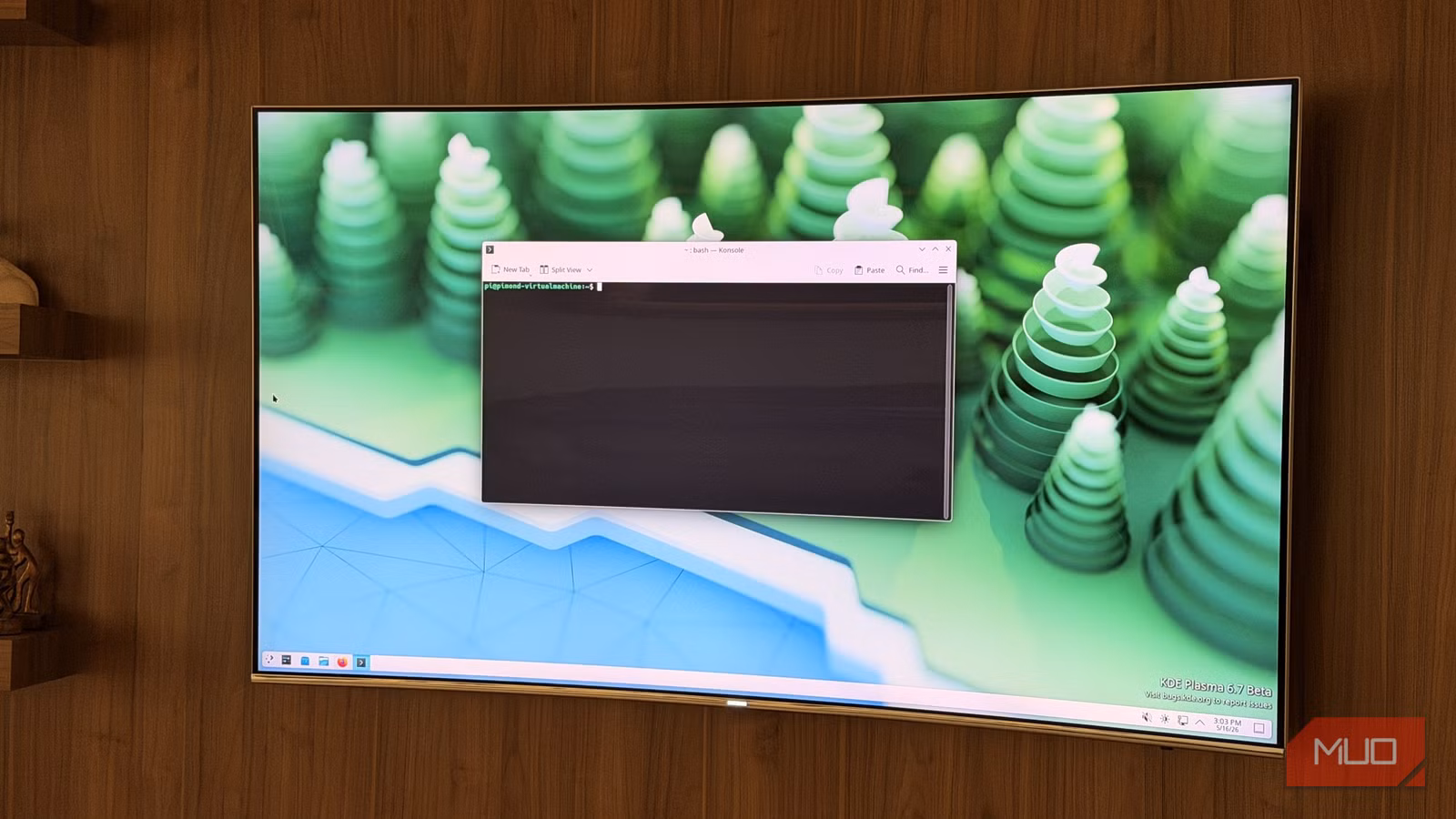 لماذا تخليت عن مديري النوافذ المبلطة وعدت إلى KDE Plasma
