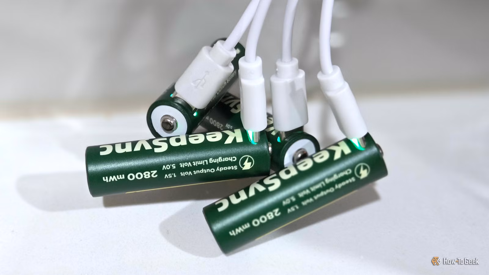 3 أدوات USB-C بأقل من 100 ريال تُبسّط حياتك التقنية