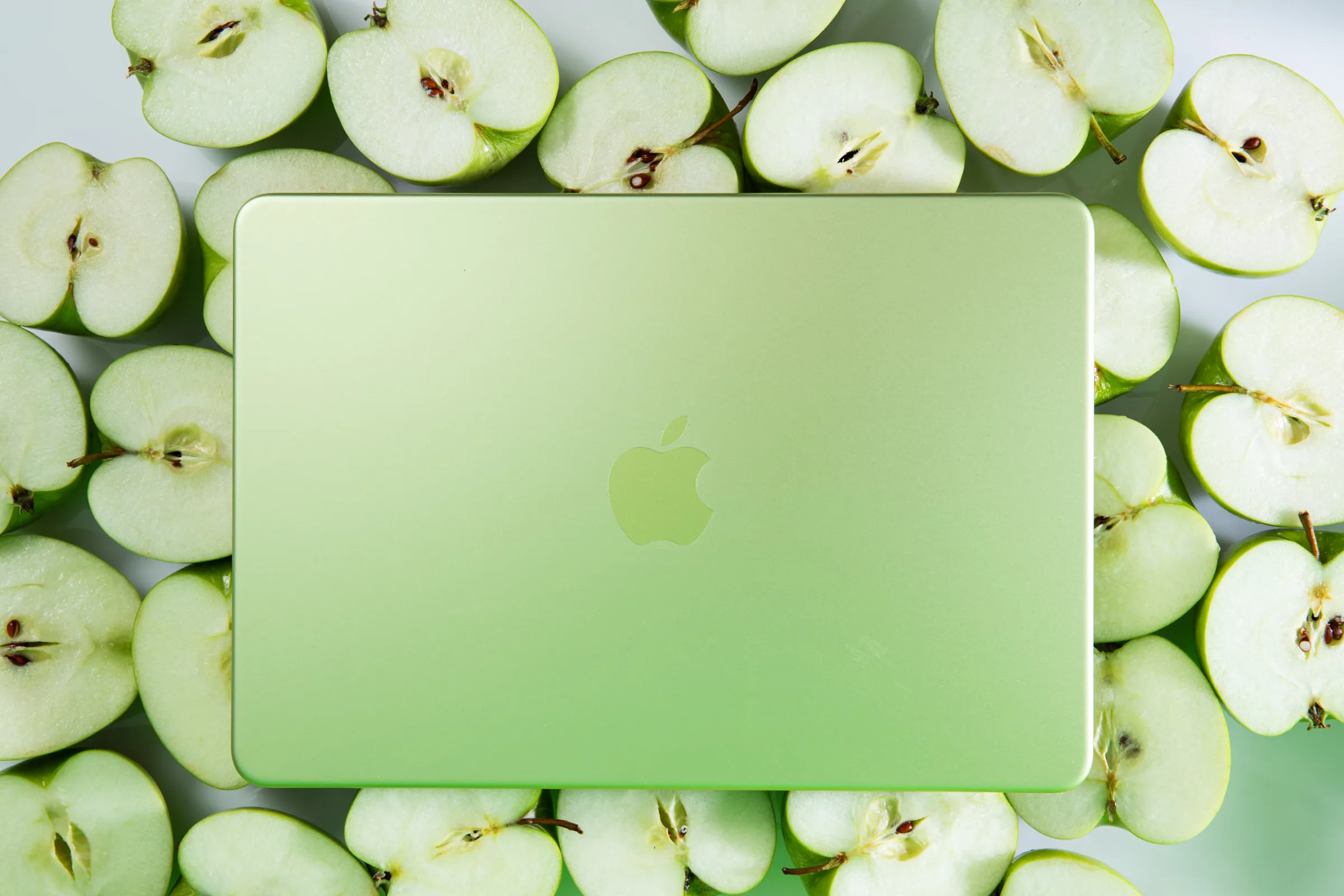 268387_Apple_MacBook_Neo_AKrales_0700