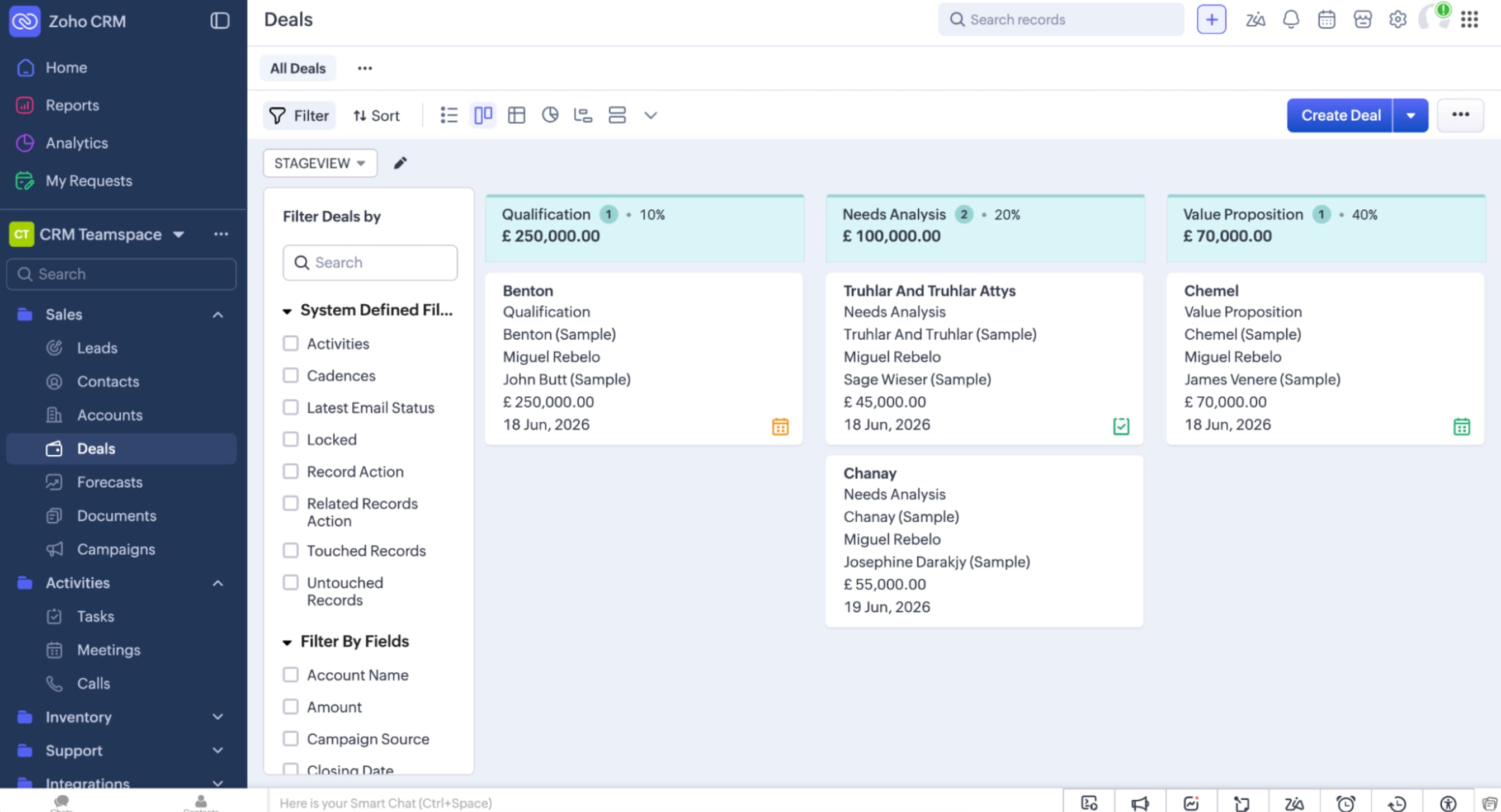 مساعد Zia في Zoho CRM يقدم توصيات ذكية