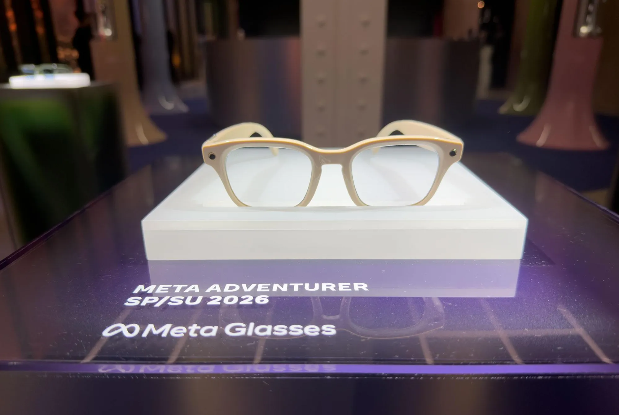 تفاصيل وسادات الأنف القابلة للتعديل في نظارات Meta Glasses