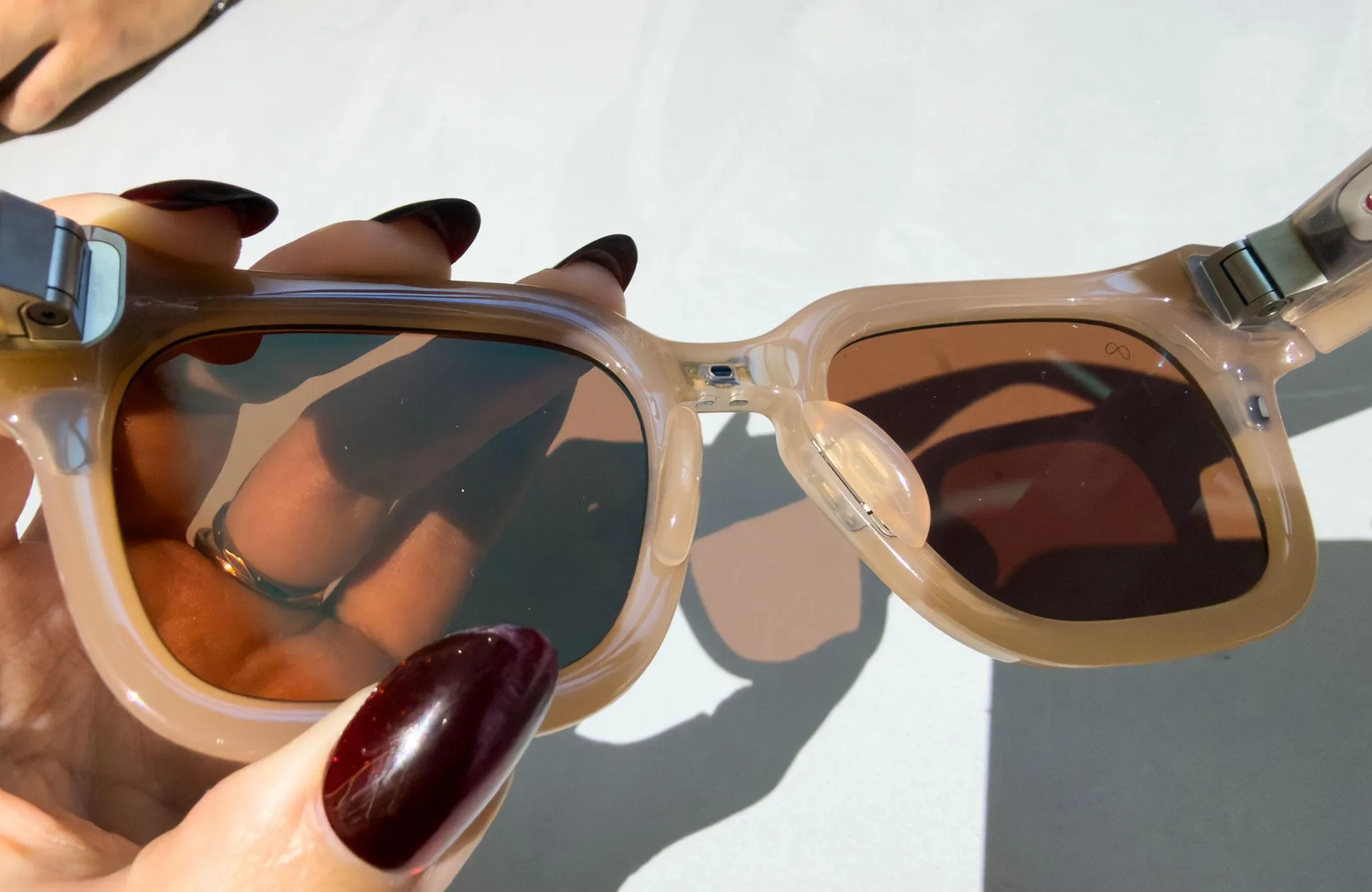صورة جماعية للطرازات الثلاثة من نظارات Meta Glasses الجديدة