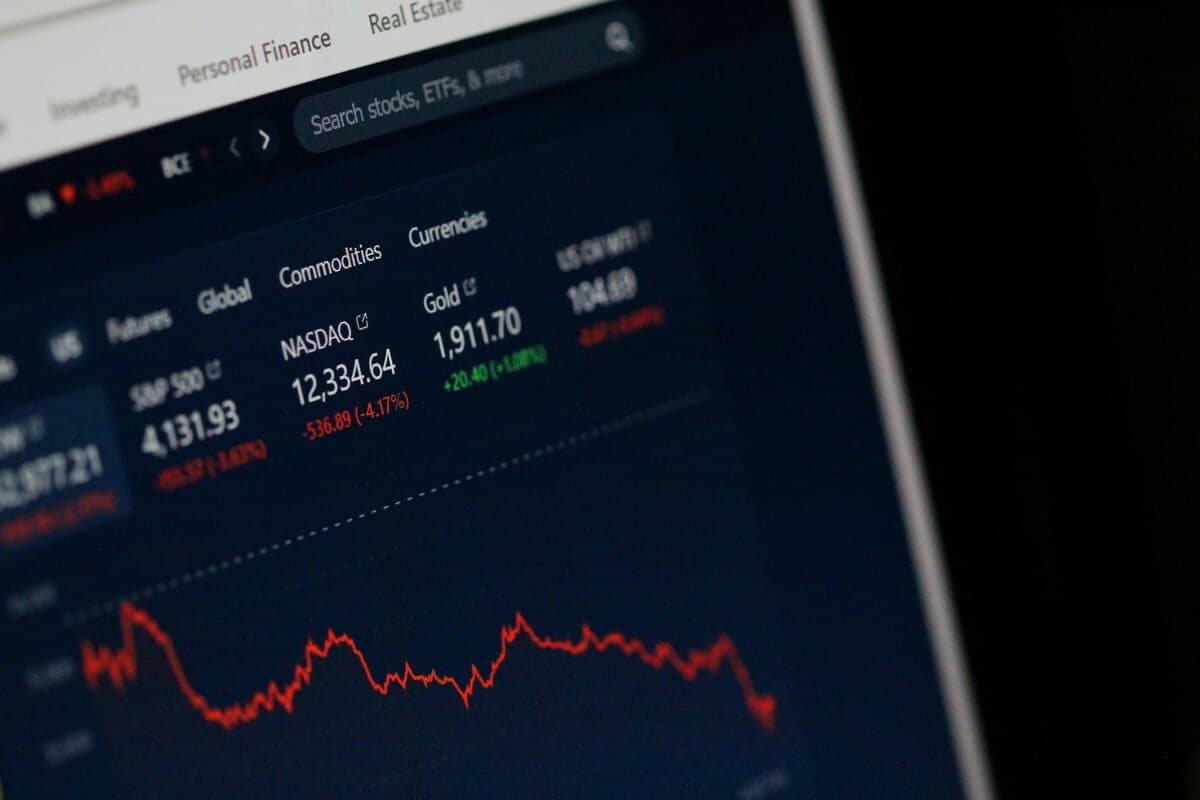 مؤشر كوسبي يهبط 5.84% في موجة بيع تضرب أسهم الذكاء الاصطناعي الآسيوية