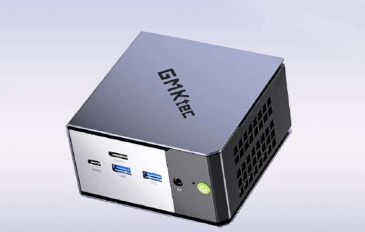 المنافذ الخلفية لجهاز EVO-X1 Pro تشمل OCuLink ومنفذي Ethernet ومخارج USB