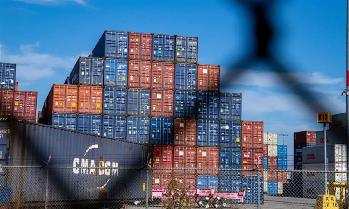 Half of US firms still raising prices from tariffs, Fed finds