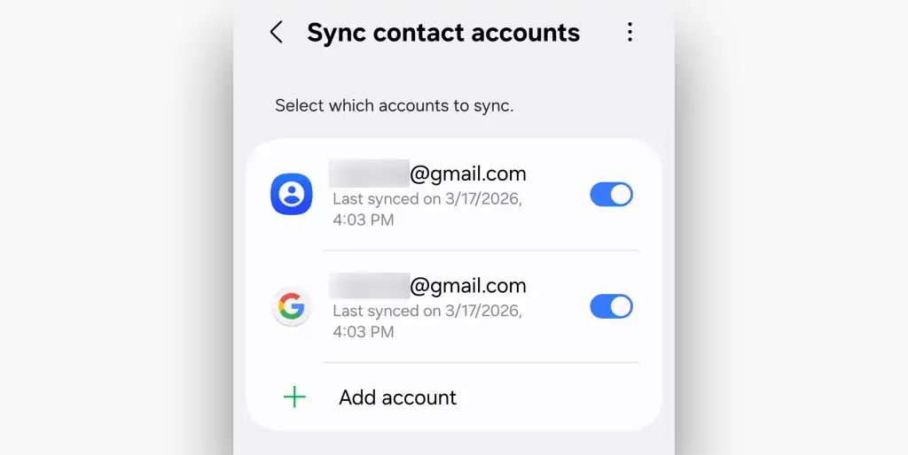 إعدادات مزامنة الحسابات في تطبيق Samsung Contacts تُظهر حسابي Samsung وGoogle