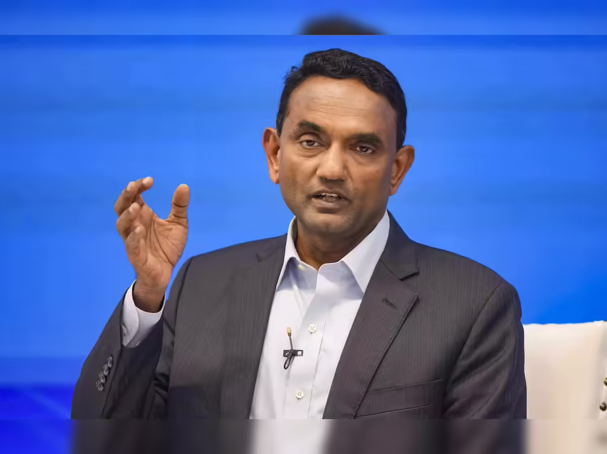 رئيس TCS: الذكاء الاصطناعي سيُعيد تشكيل الوظائف لا إلغاءها — ماذا يعني ذلك لقطاع التقنية؟