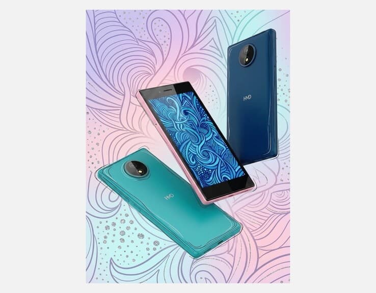 الجزء الخلفي من هاتف HMD Asha 505 يُظهر وحدة الكاميرا الدائرية الصغيرة والتصميم الملون
