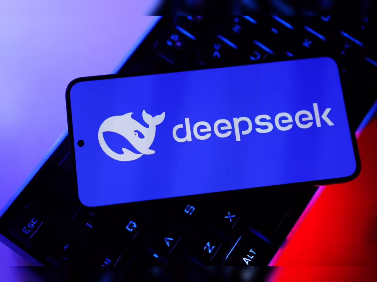 تقييم DeepSeek يبلغ 52 مليار دولار في إفصاح نادر يكشف حجم الطفرة الصينية