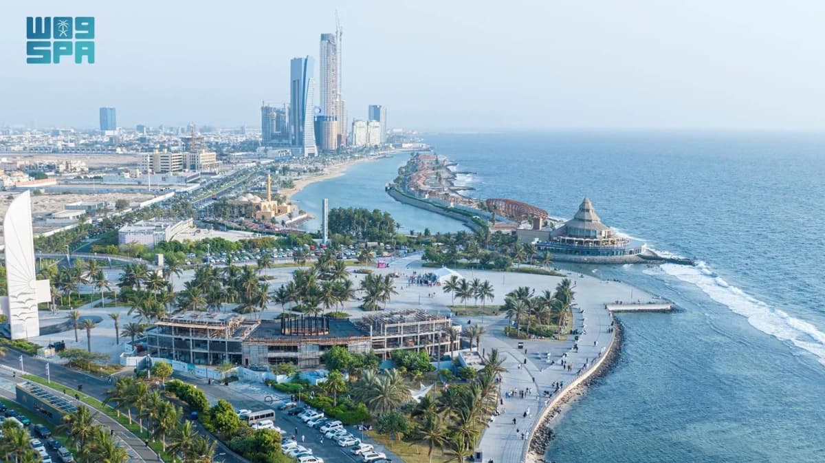 السعودية تطلق تأشيرة الباقة السياحية: رحلة وفندق وتصريح في معاملة واحدة
