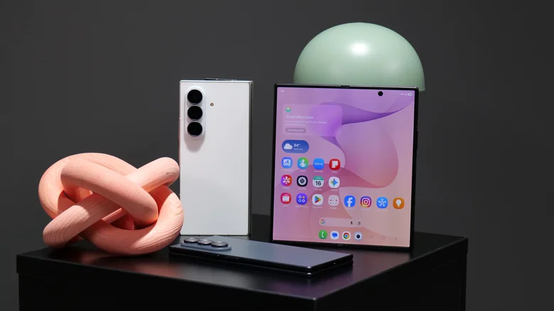 Samsung Galaxy Z Fold 8 Ultra: كاميرا 50 ميجابكسل فائقة الاتساع وبطارية 5000 mAh في أنحف هاتف قابل للطي